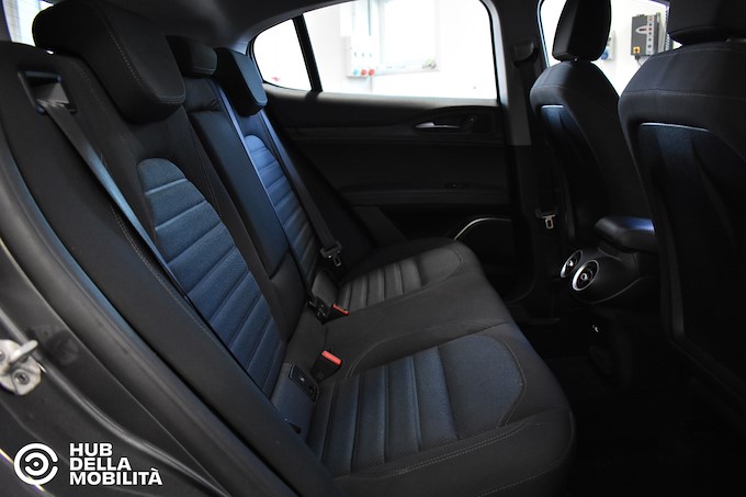 ALFA ROMEO Stelvio 2.2 Turbodiesel 190 CV AT8 Q4 Business